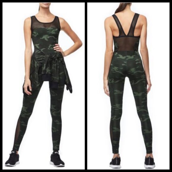 💕GOOD AMERICAN💕 The Curve Sculpt Jumpsuit ~ Camo - Picture 1 of 15